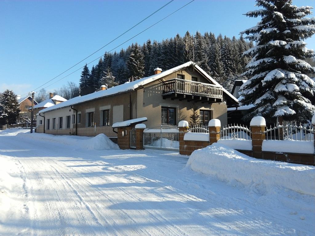 Pod Suchym Vrchem Apartment
